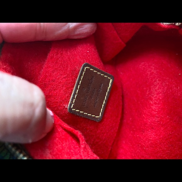 Pouch (Sold) - Picture 5 of 6